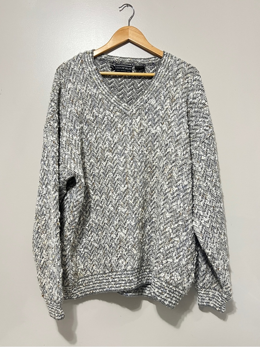 Leo Chevalier Plus Size Knit Sweater 2XL Grey V-Neck Chevron Boho Chic Sweater - Picture 2 of 12